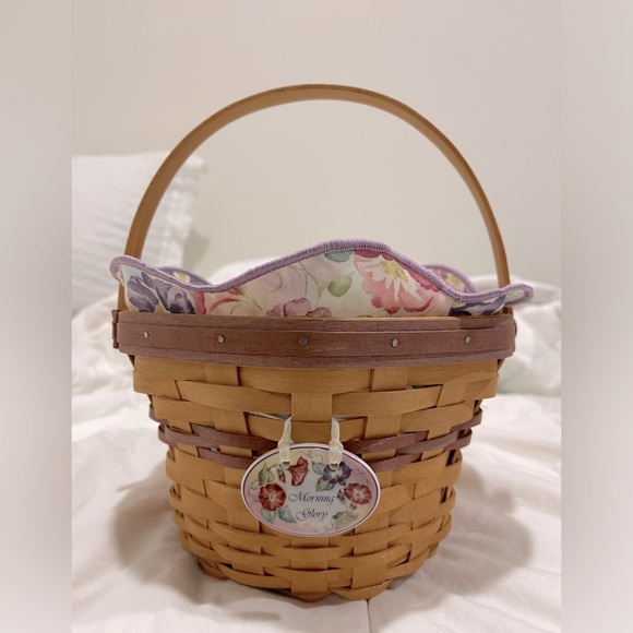 Longaberger morning glory basket with plastic liner 2000 in excellent condition - Picture 1 of 4
